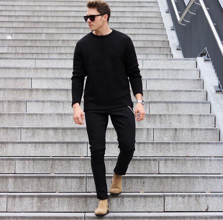 GamFiles's tweet photo. All Black✨
#GamFiles | #Streetwear | #Fashion
IG: konny100 https://t.co/hT96cqEvGt