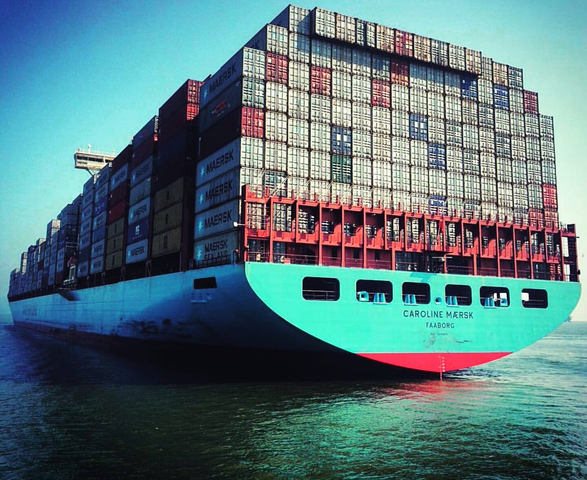 Caroline Maersk

#konteyner #containers #deniztasimaciligi #taşımacılık #lojistik #logistics