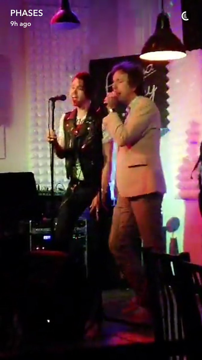 ryanrossupdates's tweet photo. Check out taylorlasha3 and phasesmusic on snapchat to see Ryan doing some kareoke last night! https://t.co/jjxBJknfKx