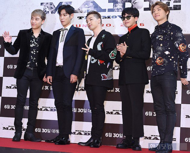 YGBrasil's tweet photo. [#PIC | #VÍDEO] #BIGBANG - BIGBANG MADE: THE MOVIE "PREMIÈRE".

Mais fotos &amp; vídeos @ https://t.co/BM2cSoSeDN https://t.co/tlR3ZCf4RP