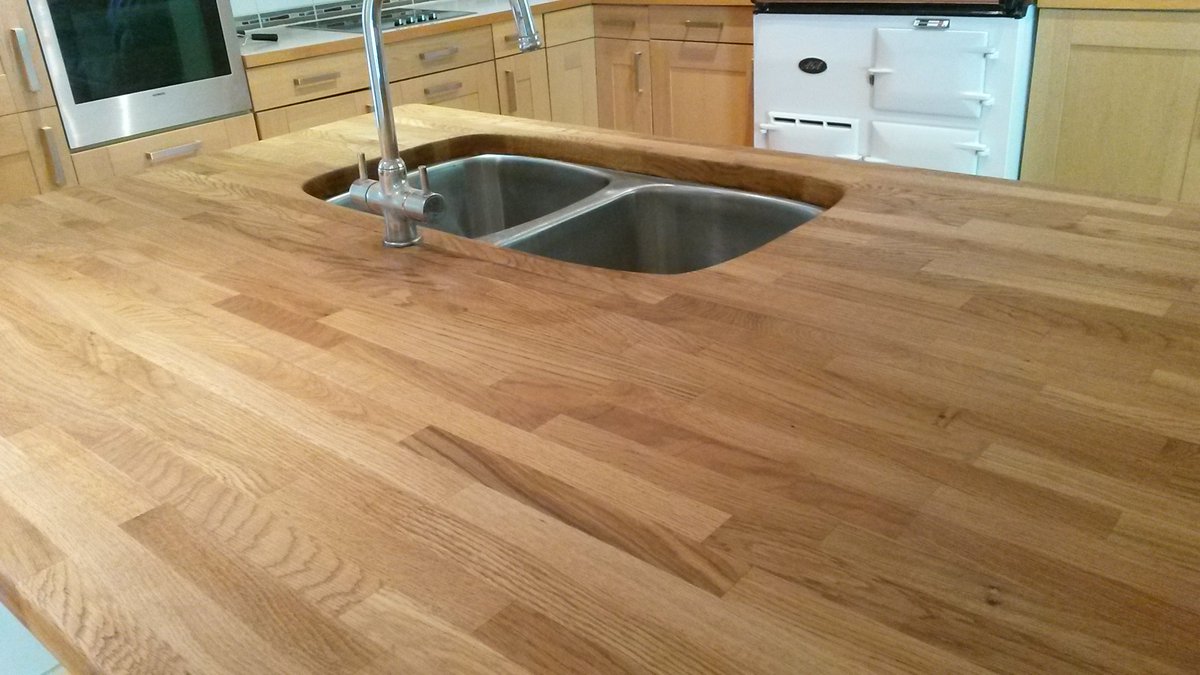 smoothrepair's tweet photo. Timber top with old varnish and rotten sections. Sanded, sealed and corners rounded #timbercare #osmo #smooth https://t.co/YeEc6M8Le2