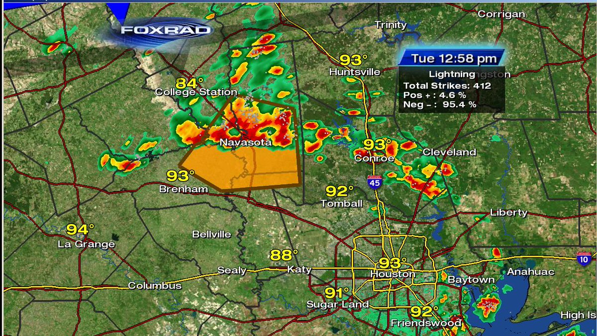 JohnDawsonFox26's tweet photo. SEVERE THUNDERSTORM WARNING for Brazos, Grimes, Waller, and Washington Counties until 1:45pm. https://t.co/hgVcBrU6Rr