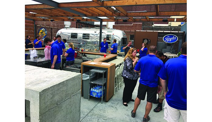 Valorem's tweet photo. We had an awesome VIP Rooftop event at our HQ office for #KCDC16 #bevalorem #techkc #techjobs #crossroadskc https://t.co/dhu3ukyjfV