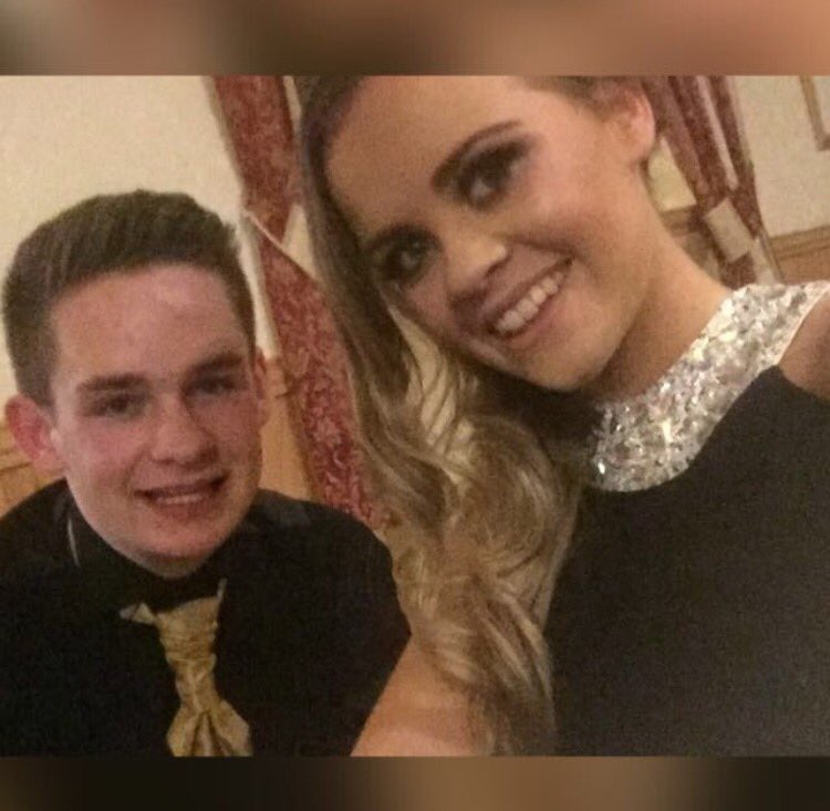 seansmithx's tweet photo. Happy bday to i burfday stealer๐ have a good day n safre driving!!๐๐๐จxx #stoptryingtobeme @kiara_brownliex https://t.co/p3GfOQx3NH