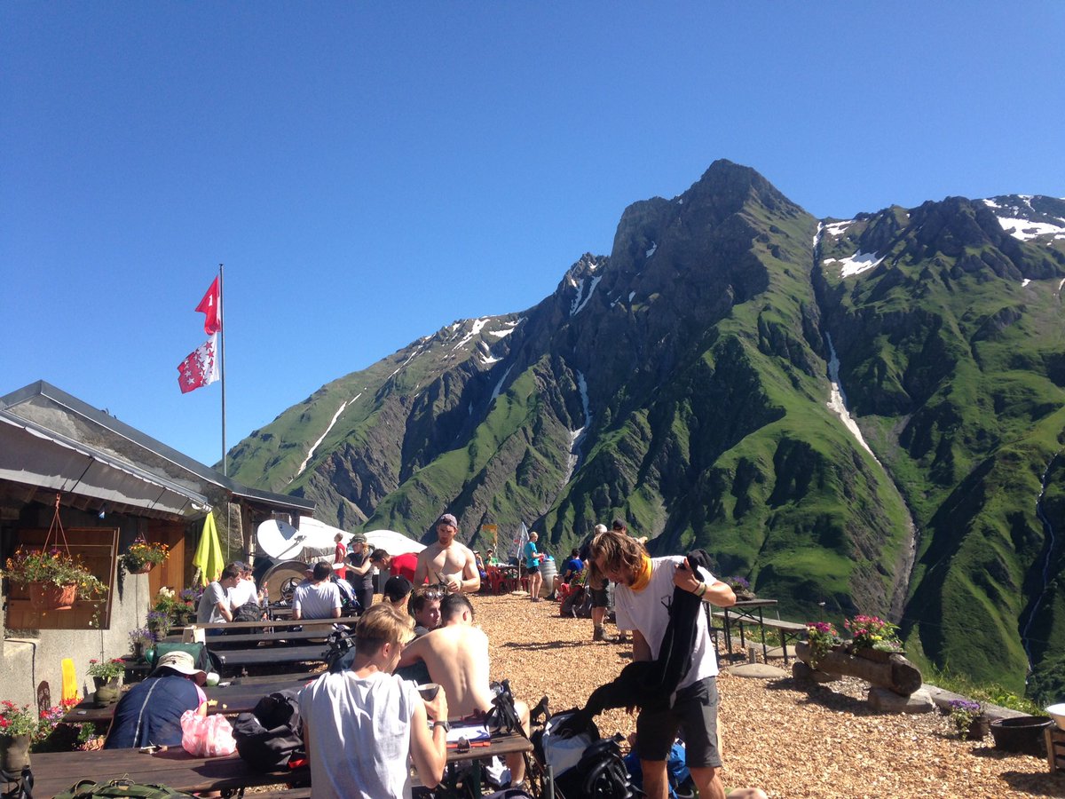 MartynGMorris's tweet photo. Day 5 snack break as we enter Switzerland #tmb2016 @obu_shs https://t.co/9BMH1bOvWj