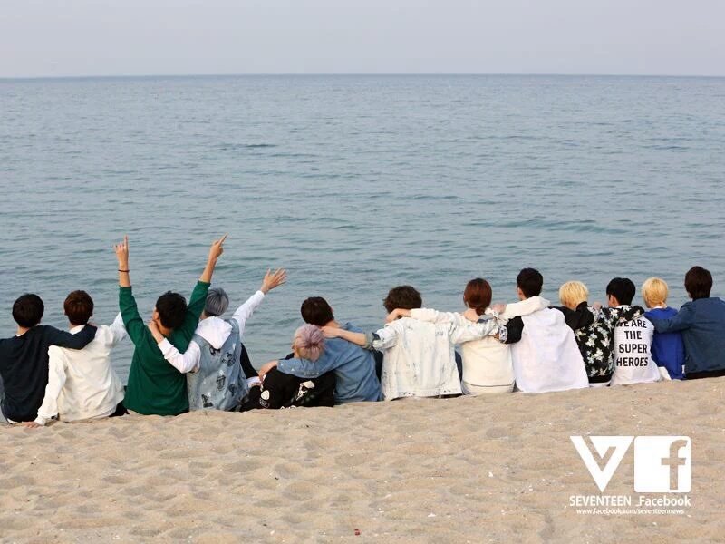 vivivivinci's tweet photo. Aqui vai minha consideração e amor por esses 13 garotos que roubaram meu coração! 💜 #400DaysWithSVT https://t.co/41qVLuvTfW