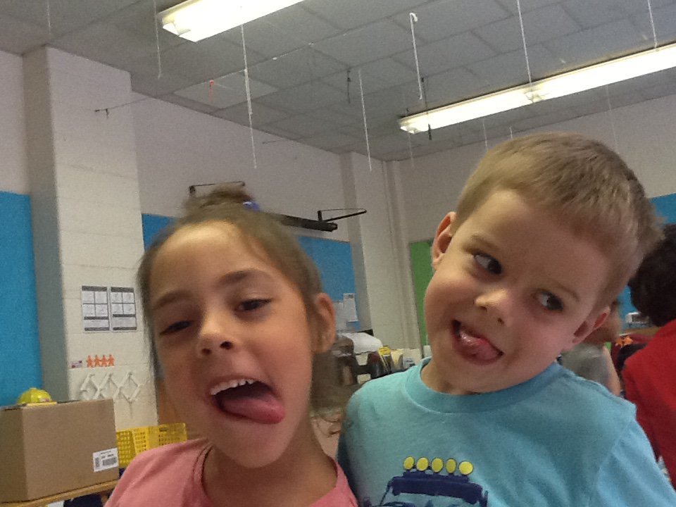 PerthTammy's tweet photo. Fantastic end of the year with our kindergartens 2015/2016 https://t.co/SaXWAcKEda