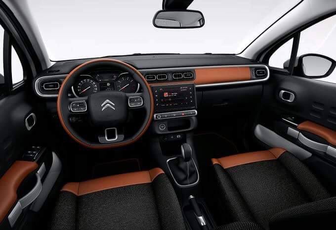 C_Club_it's tweet photo. Ecco finalmente le prime immagini della nuova #Citroën #C3 #CitroenC3 #staytuned https://t.co/1yoIltKXq2