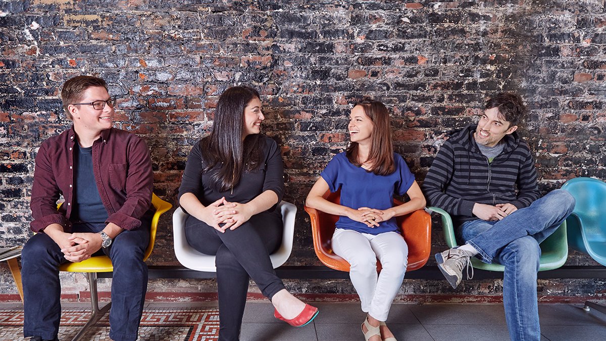 SoFi's tweet photo. .@bizzyHQ founders share how they went from near failure to 1000+ customers: https://t.co/UFK6Q7NyIW #SoFiStartups https://t.co/xxpVrZ6Rlw