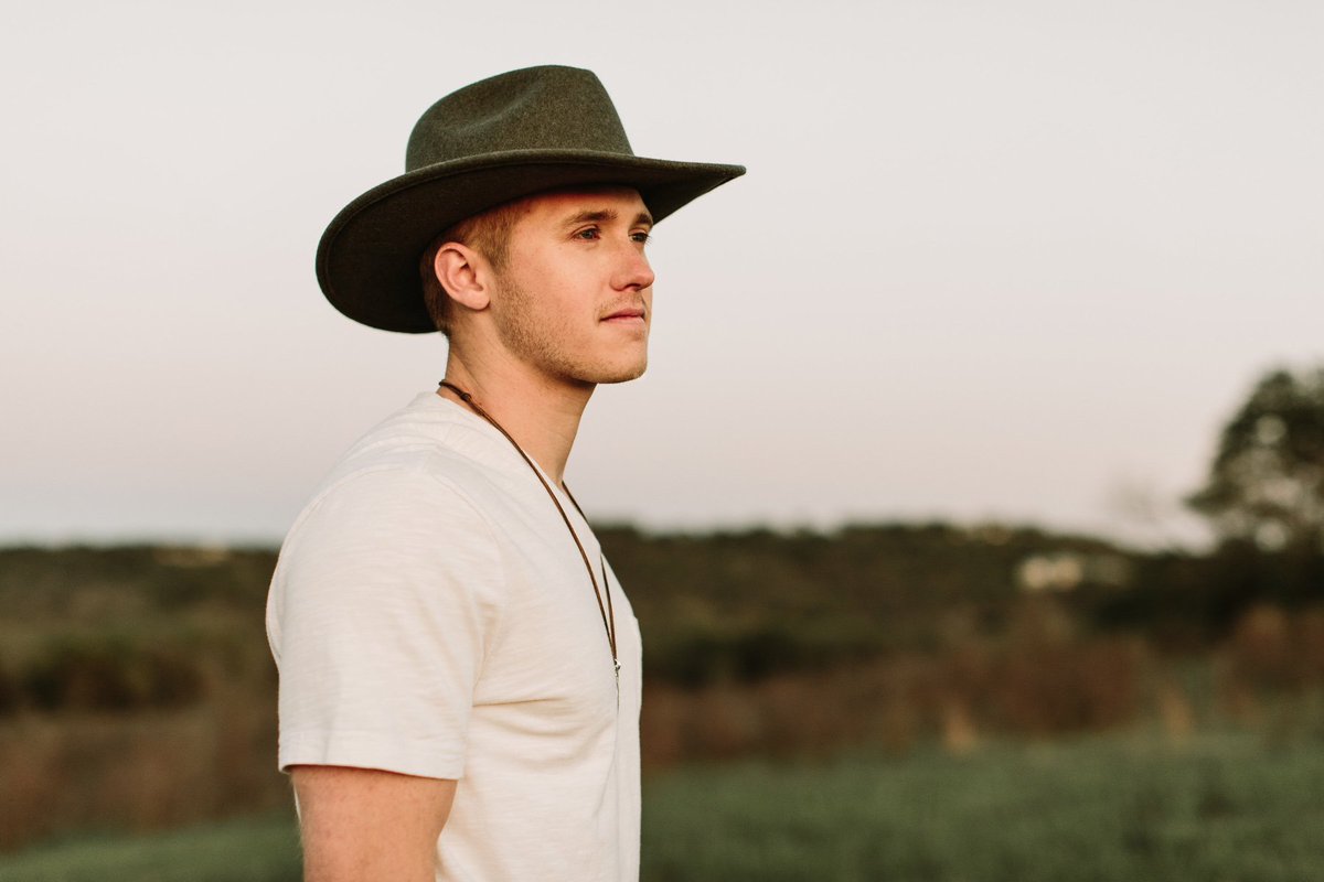 MysticGrillGa's tweet photo. Due to circum out of our control #CoreyKentWhite has to reschedule. The good news-He's still coming! #rooftopevents https://t.co/GORxxO0Sei