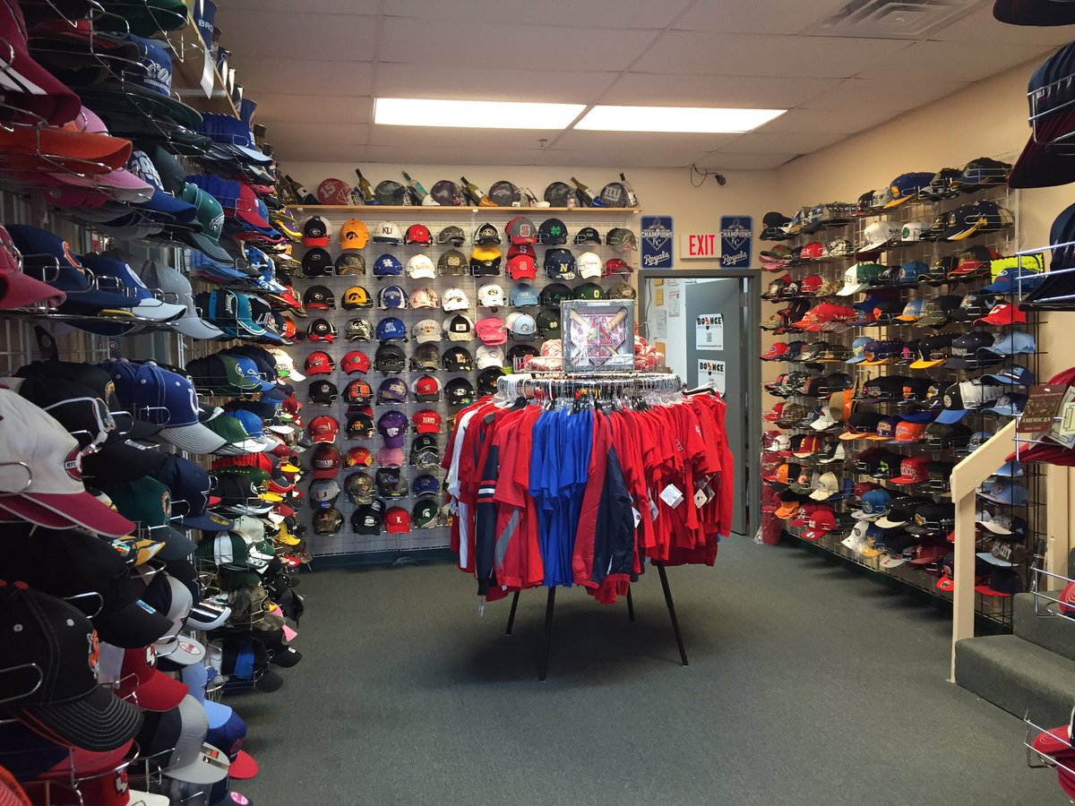 BounceBackStore's tweet image. We carry hats from every team in every league! Check them out here at our store or online at bouncebacksports.com