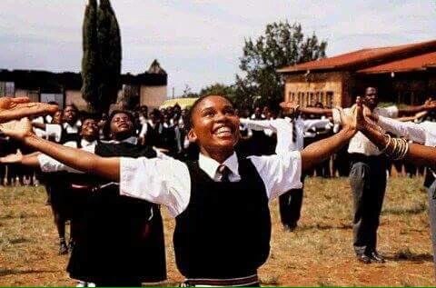 JayThwala's tweet photo. They are LIT right🔥🔥🔥"@gudtobeblack: Shem amnandi lama awards, even my mother is enjoying them #BETAwards2016 https://t.co/kMXL1gqIzr"