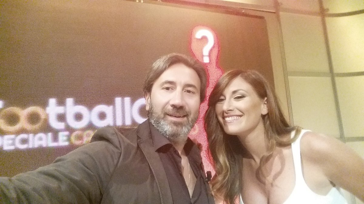 Eccoci <a href="/canale8napoli/">mpdpdpd</a> #8footballclub <a href="/NoemiDeFalco/">Noemi De Falco</a> <a href="/saviopanico/">savio panico</a> <a href="/Ricrom_ricrom/">Riccardo Romano</a> <a href="/paolodelgenio9/">Paolo Del Genio</a>