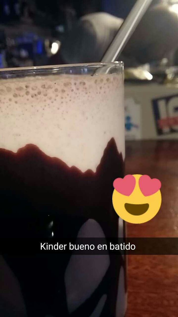 PeachSan1's tweet photo. #RicoRico #KinderBueno #Batidito https://t.co/jbiTvGykBt