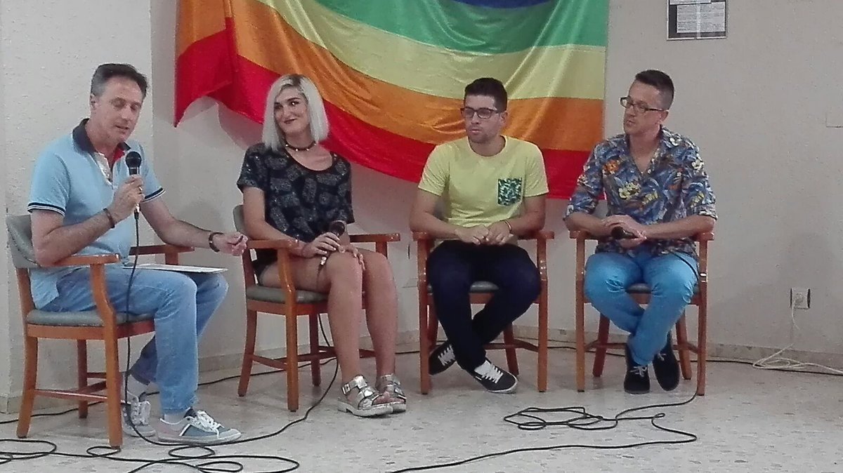 DavidPerezcha's tweet photo. Desde Nerva, para construir un país más diverso y tolerante. Buen día con @nancy_freak9 @DavidPerezcha https://t.co/ycMGq2Z6ux