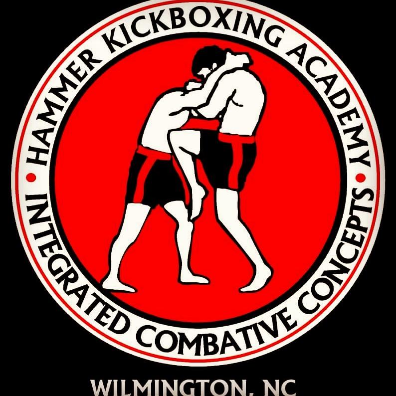 DeaconAV's tweet photo. Bringing balance to the mind and body #MartialArts #Bagwork #Kick1 #Hammer https://t.co/fn8OuQnle6