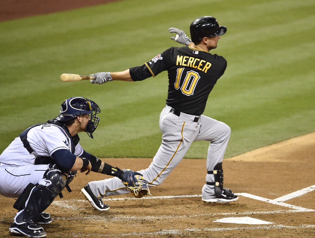 Ten Mercer tweet media