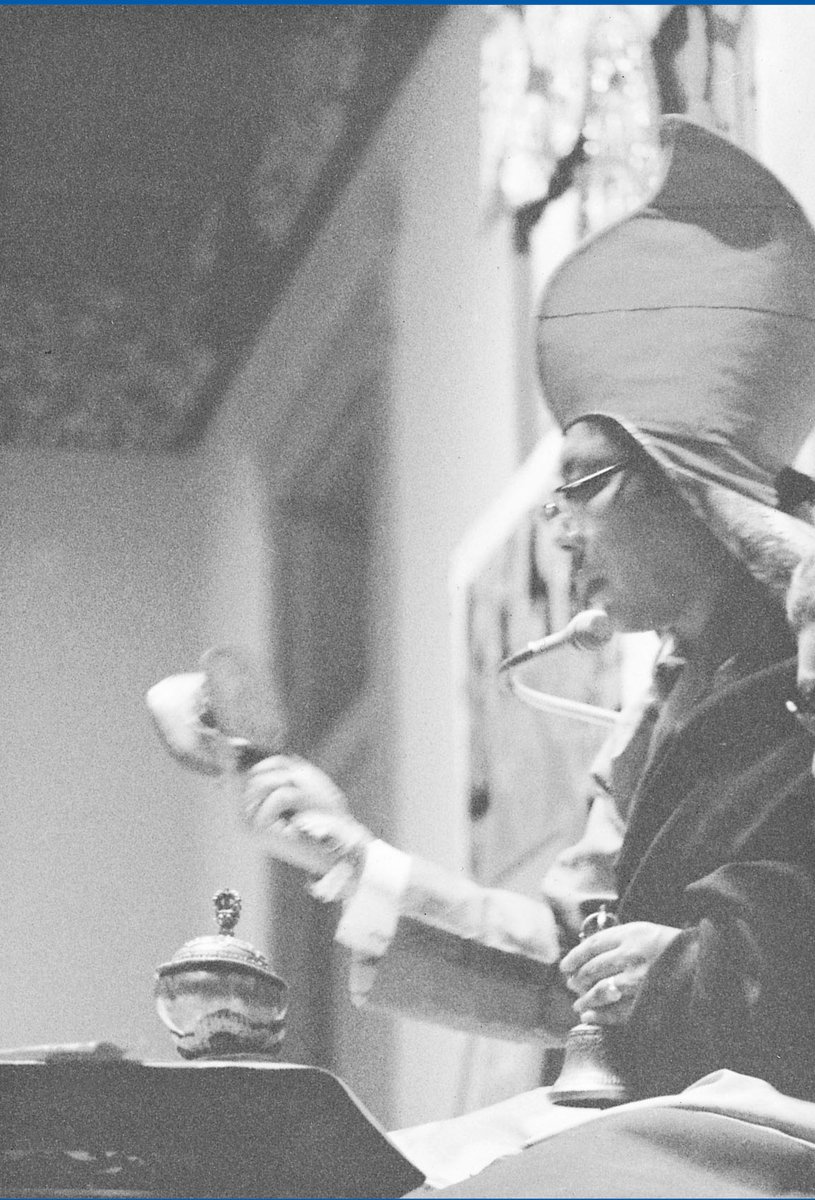 OceanofDharma's tweet photo. #Mindfulness of mind is a very personal experience. Such experience is yours alone. #chogyamtrungpa https://t.co/UWnoPRmJ7F