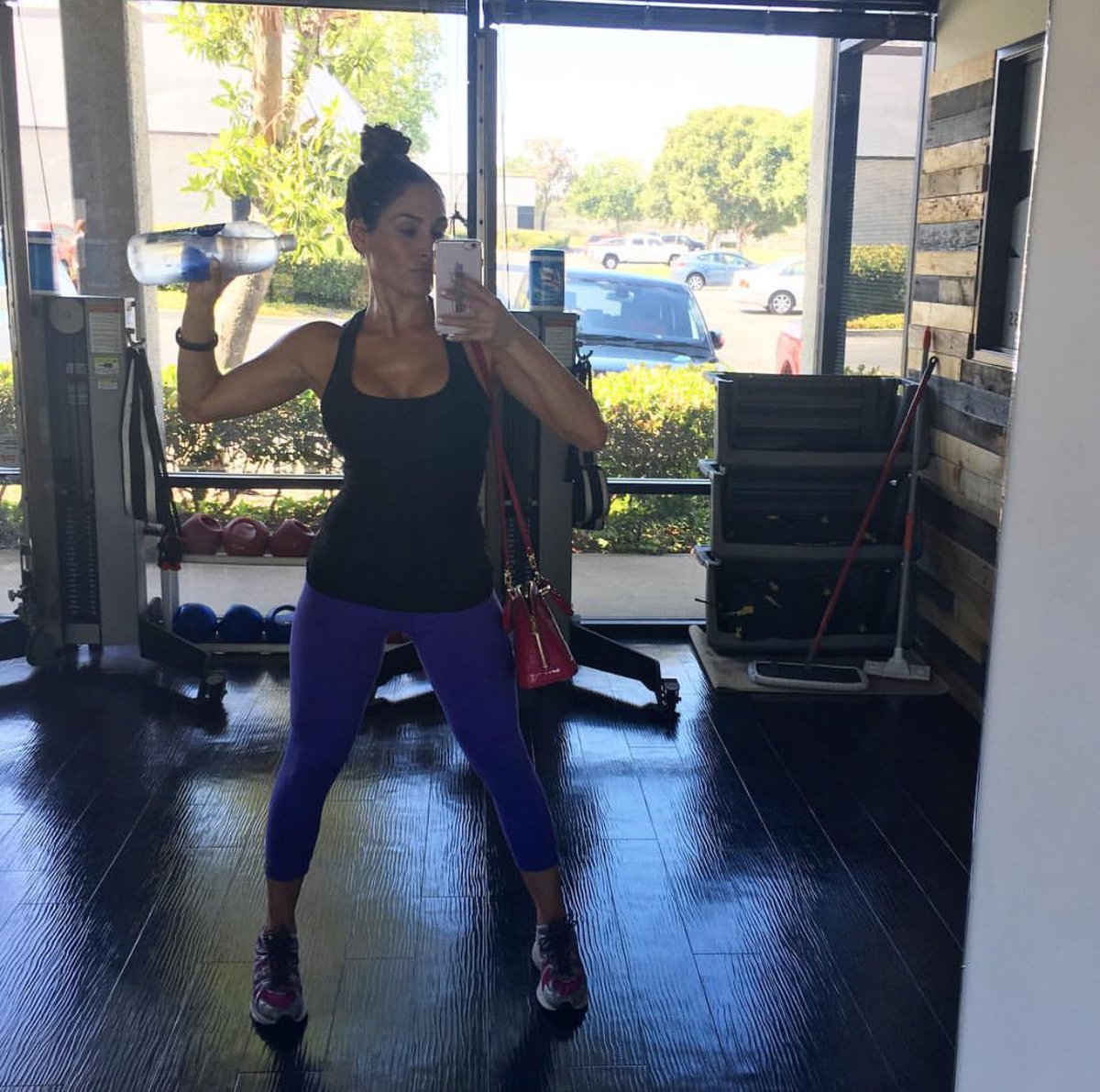 thenicolegarxia's tweet photo. Markshane workout Complete. ππͺπΌ #stayfearless #readyforwinecountry #shapeupstudio https://t.co/v9HOalma6i