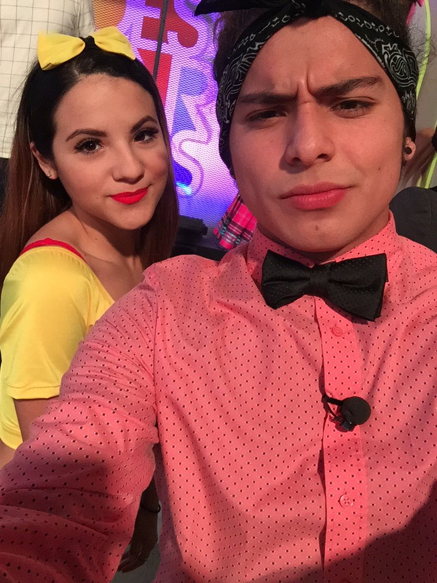 brandon_meza's tweet photo. Nueva dgirls @andyvillarrealS síganla 😘 https://t.co/CeYEH16Jze