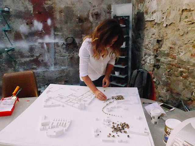 next_architects's tweet image. Last minutes  #iaac#model #architecturalmodel #lastpresentation 📷: @_se_ekaterina snapchat❌nextarch
