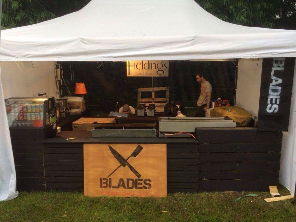 Come and find us at the 3/4 mile, serving locally sourced venison and beef burgers from 10am-12am. #Henleyregatta