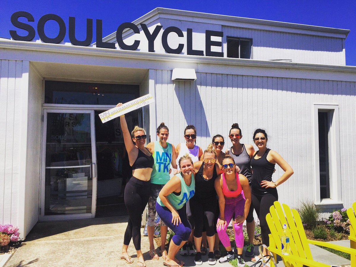 beaumondeblond's tweet photo. Got in an amazing group ride @soulcycle MTK this weekend with all my @SyracuseU #sororitysisters #summerofsoul https://t.co/KgKPULI5iG