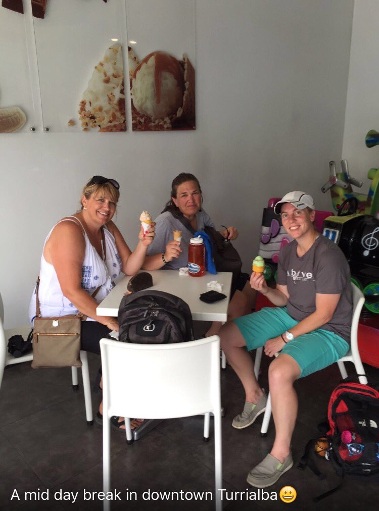 A midday break in downtown Turrialba. #Turri #PuraVida #abovethine