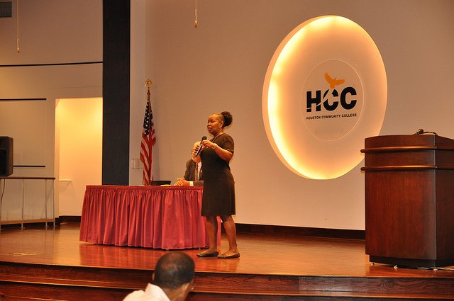 HOUCityCollege's tweet photo. Check out scenes from #Juneteenth2016 celebrations at HCC campuses.
https://t.co/9ECsHjohwA
#WeAreHCC
#ProudToBeHCC https://t.co/sK7nIRgCwt