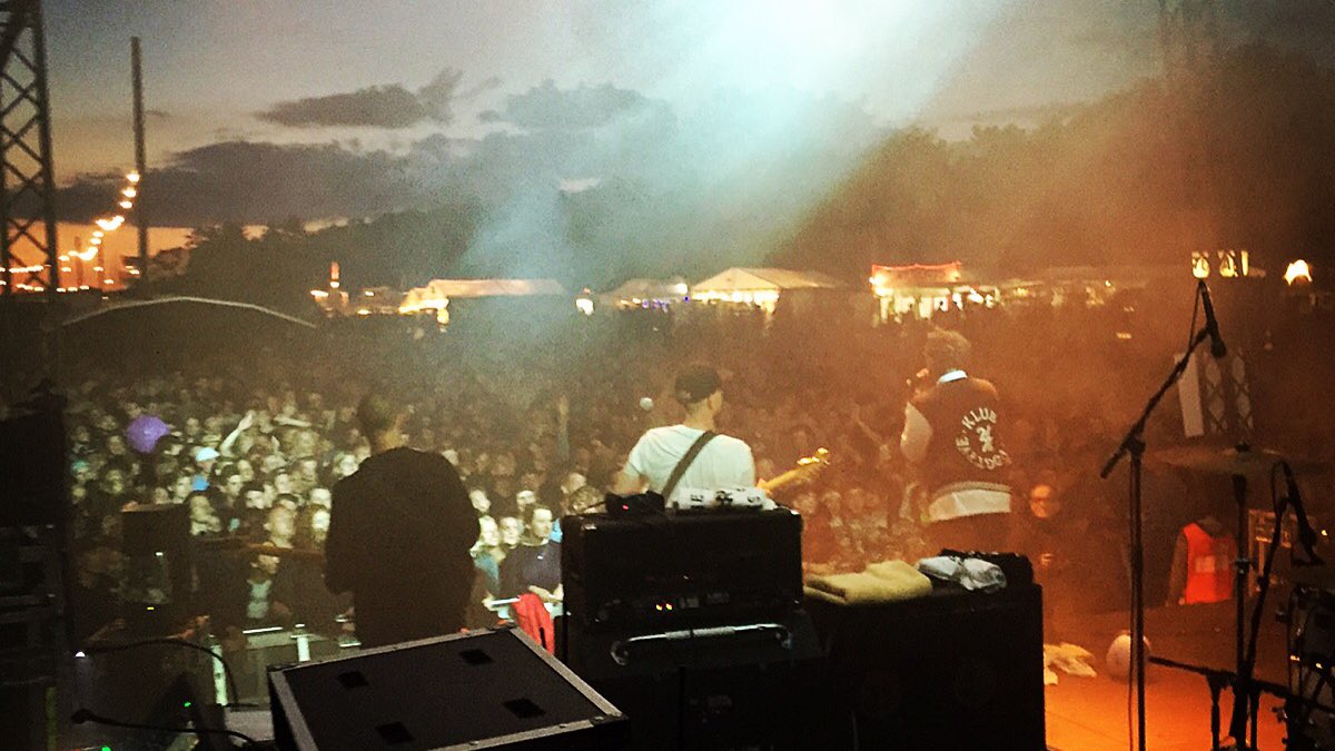 GimleSOUNDTJEK's tweet photo. Klub 27 lukker Rising for i år 👊🏼 Ses på indre plads i morgen #musikfamilie #kanon15 #rf16 https://t.co/QJi50uZe1v