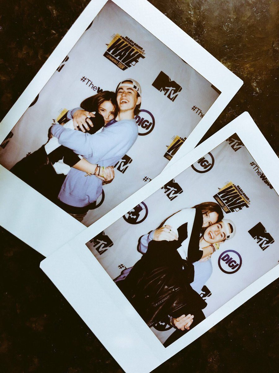 camilaxhabit's tweet photo. I MISS YOU SO MUCH! CAN YOU CHECK YOUR DMs? I JUST SENT YOU MY NUMBER ❤️🇦🇷 

@Nashgrier I MISS YOU SO MUCH! https://t.co/ifxSNkSJDQ