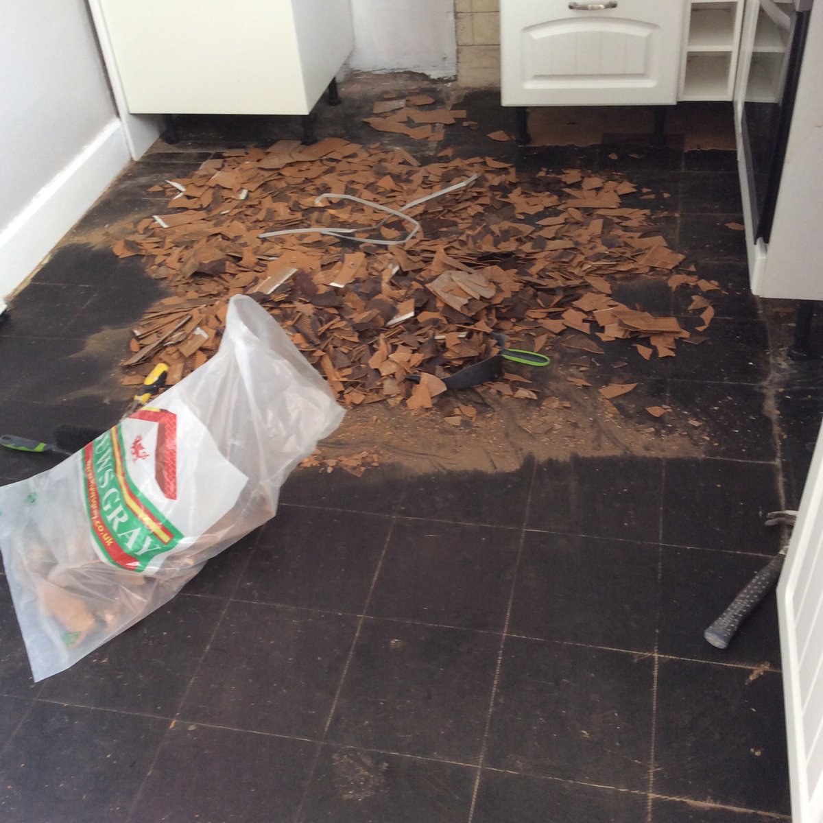 Ronstiling's tweet image. Little kitchen floor in Wirral