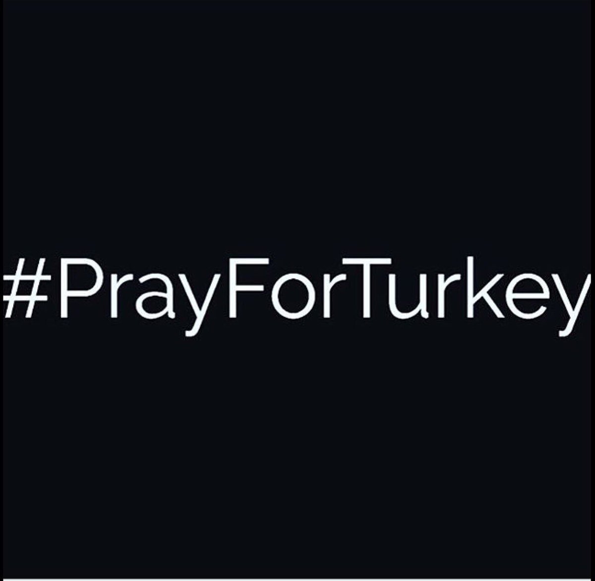 EnginAkyurekUSA's tweet photo. #PrayForIstanbul #stopterorism #bombingattack today took 28 life today and 60 +injured so far #IstanbulAttack https://t.co/RtP5zApgUT