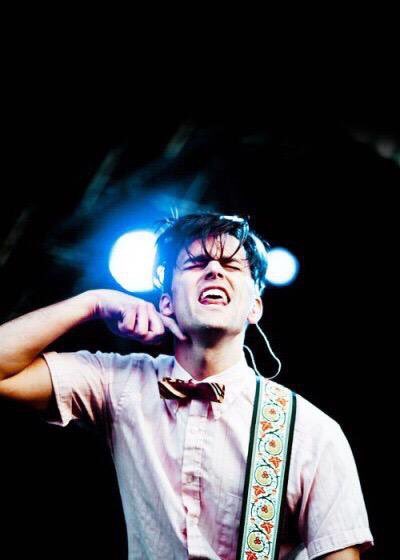 dalweekes's tweet image. I know this is super annoying but I'm restarting so please RT.

✨Dallon fake

✨First time as fake

✨Descriptive