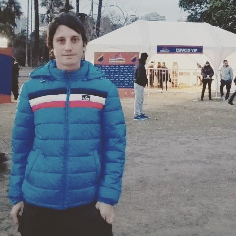 #BsAsEnCarrera @alfredoquiros22 by <a href="/noend_oficial/">No End</a> <a href="/vegamariaesther/">Maria Esther</a> Styling <a href="/Eldavest/">Elda Ledesma</a>