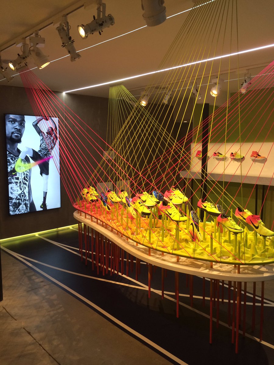 MJGold's tweet photo. Helping to unveil the new @Nike shoe collection for Rio today. These are sweet! #RoadToRio https://t.co/PRFzDEBYuZ