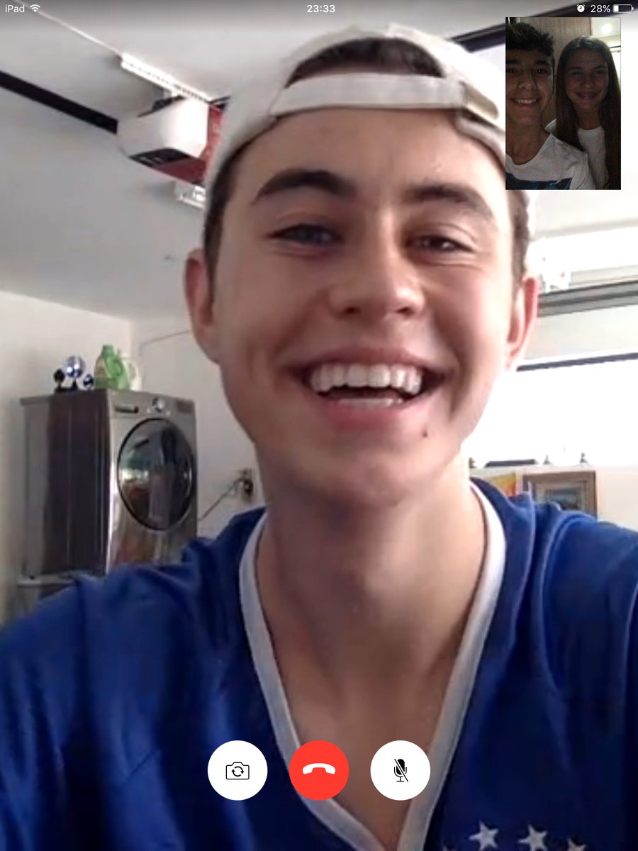 GrierPortugal's tweet photo. THANK YOU SO MUCH //João 
#FaceTimeMeNash https://t.co/KLvspogVxr