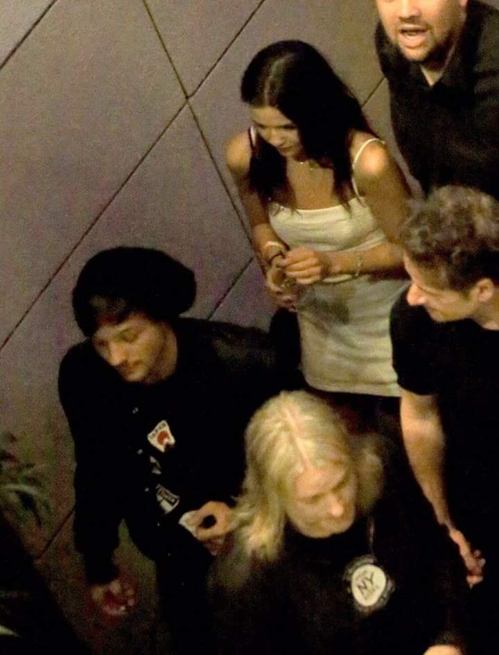 AllAbout1DItaly's tweet photo. Louis at Lucky Strike in LA (22-6-2016)-S. https://t.co/K9prgYo8lZ