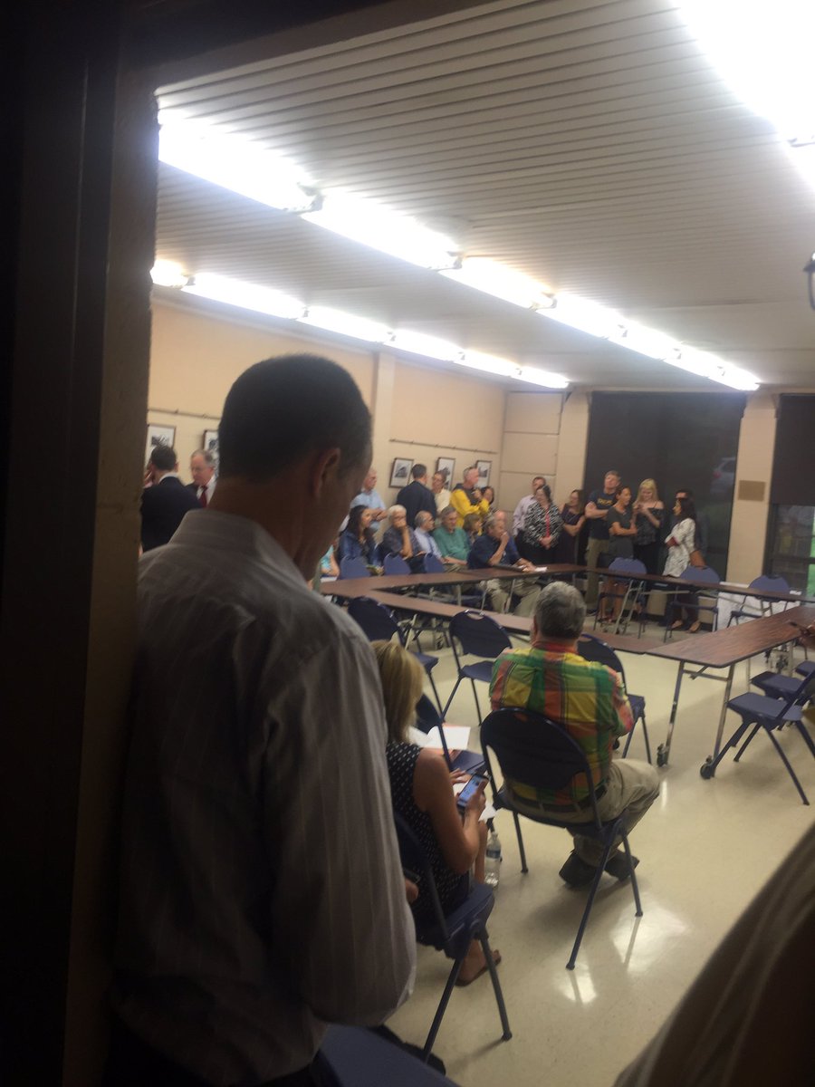 CrowdBuzzUS's tweet photo. #SRO for a big meeting. Feeling the buzz tonight for this vote. #GetBuzzed https://t.co/WlVqiJyFTg