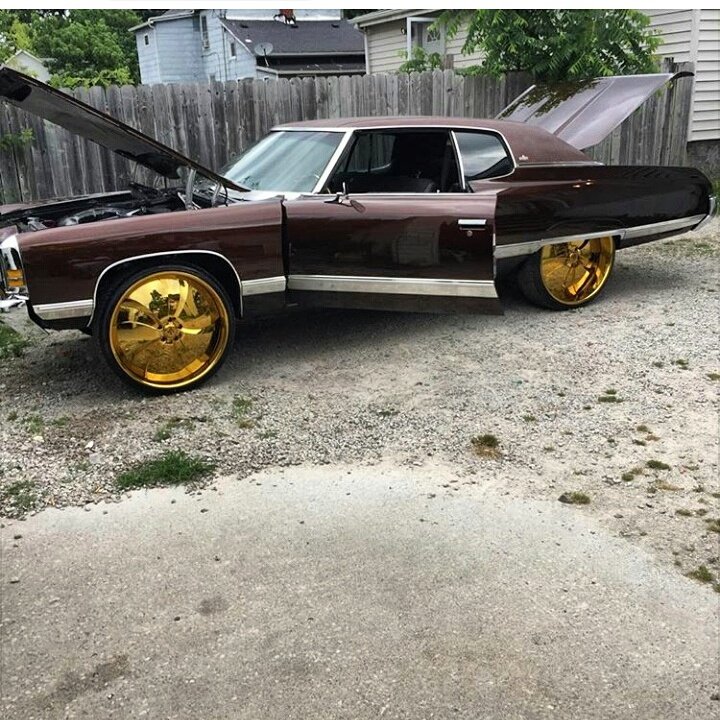 TheOfficalCORP's tweet photo. #1972 #Chevrolet #Chevy #Caprice #Donk #Dunk #DonkGame #DunkGame #NinoBrown #CandyBrown #CandyPaint #GoldRims https://t.co/z9ka5luEAC