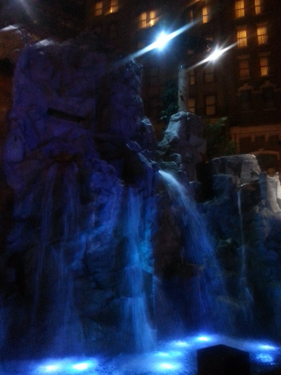 myMelodyhelloKi's tweet image. I guess we found a #youthfountain jus play in shout out to my godsister Sammy #ReadytoDesign @ #DP #DesertPrincesses