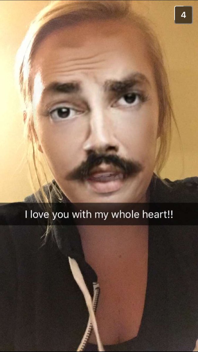 pr1ncess_leahh's tweet photo. Happy snaps from mom. ❤️ #NiceEye https://t.co/e1bWa9XtYp