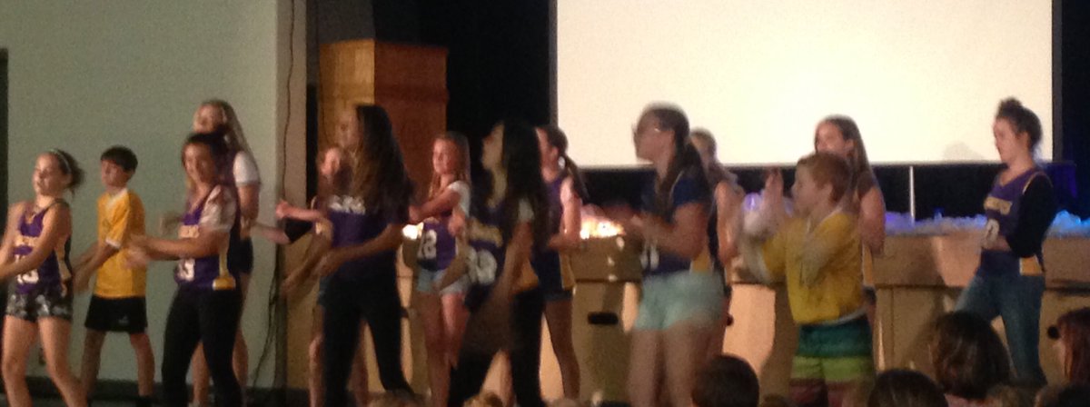 MrMC_134's tweet photo. Awesome job performing "Do it like me" dance at year-end assembly @BobcaygeonPS So proud of you! https://t.co/b7gAAkC1Wg