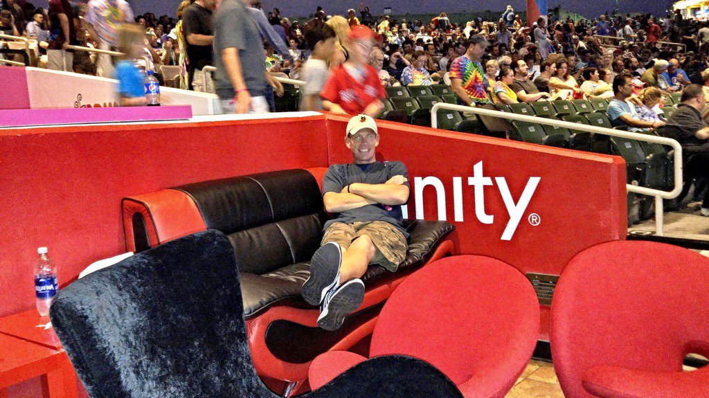 AugustWest420's tweet image. #setbreak