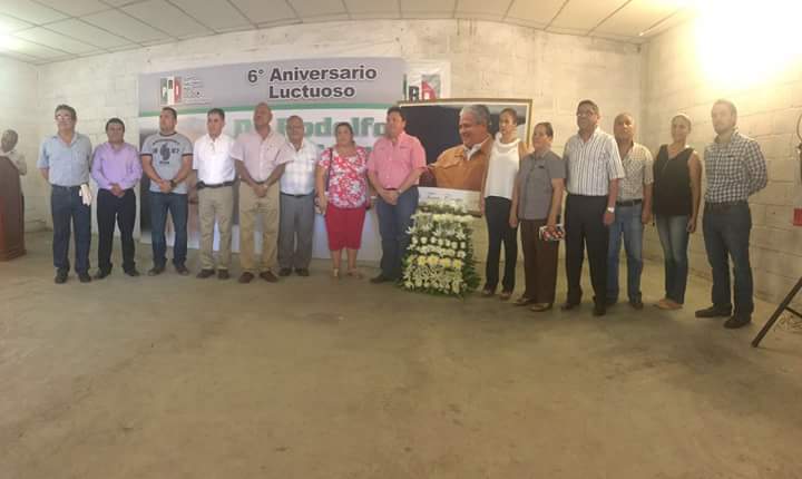 SVillarrealB's tweet photo. Un líder es para siempre. VI Aniversario luctuoso del Dr. Rodolfo Torres Cantú. https://t.co/C76oY7brO6