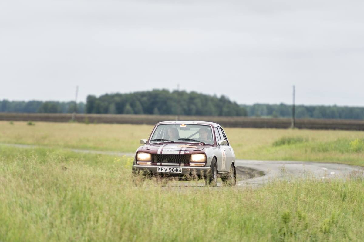 RPSRally's tweet photo. #Car89, the 1978 Peugeot 504 Ti of Adrian Hodgson and Mark Bramall is still going well in the #PekingtoParis https://t.co/MP9izfOVgv