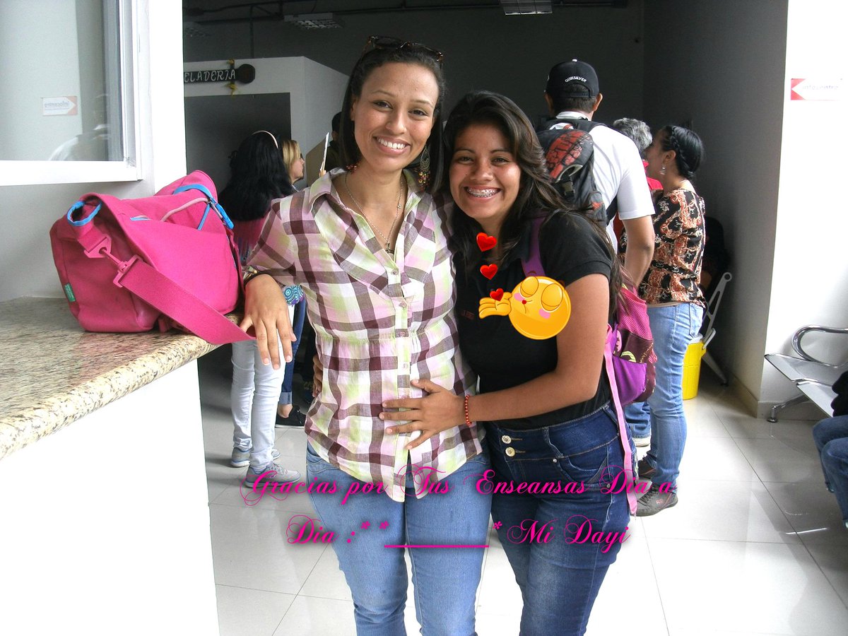 Alexa012Pineda's tweet photo. ☺☺☺ Mi Amoor :* https://t.co/Nmmionw4oA