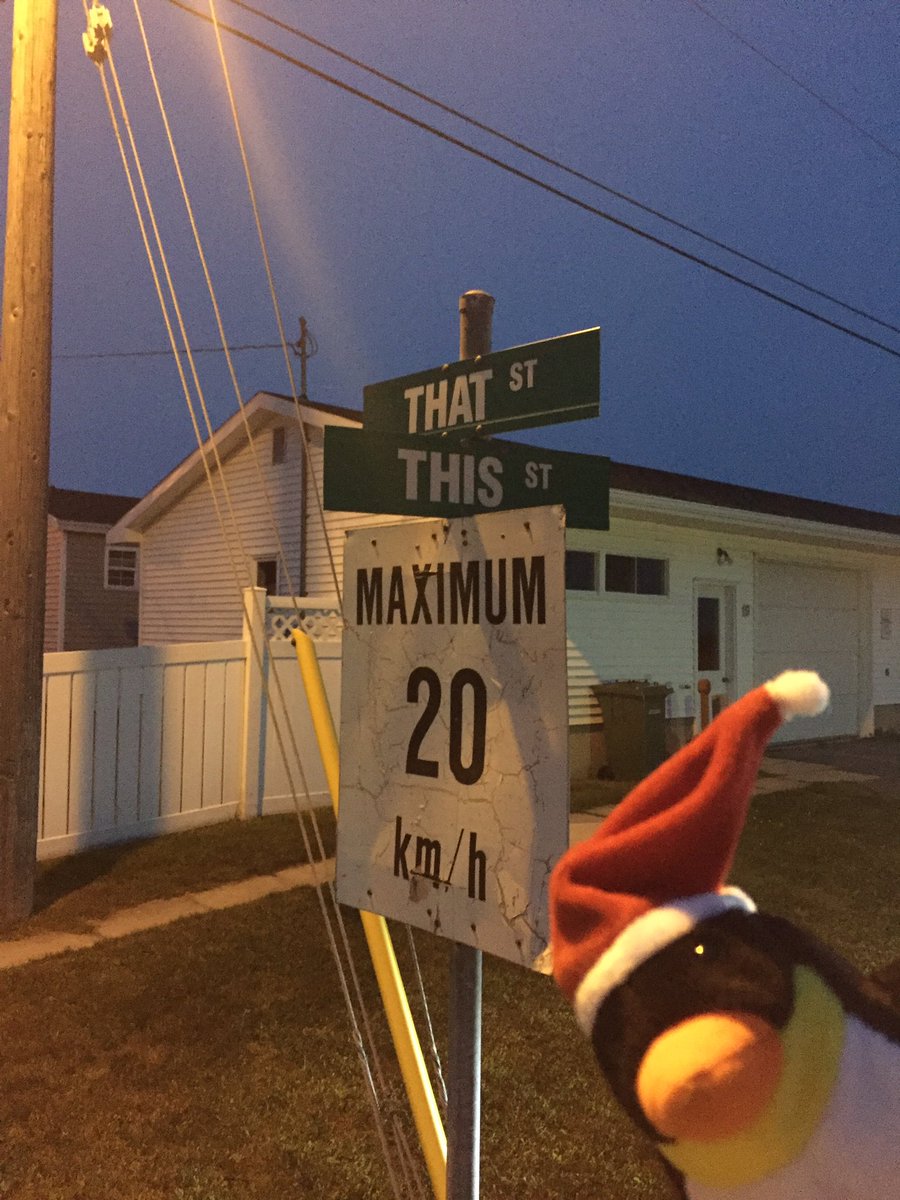 ronipenguin's tweet photo. Ah, that #NovaScotia sense of humor! #ThisStreet #ThatStreet #TheOtherStreet #PortersLake https://t.co/ui4wd8UYTJ