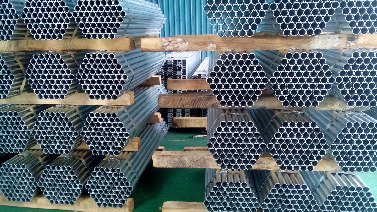 SouthEastC's tweet photo. We are exported hot dipped galvanized steel pipe products meet JIS G3444 STK 500 to Japanese partner. https://t.co/GkSSwsvDd8