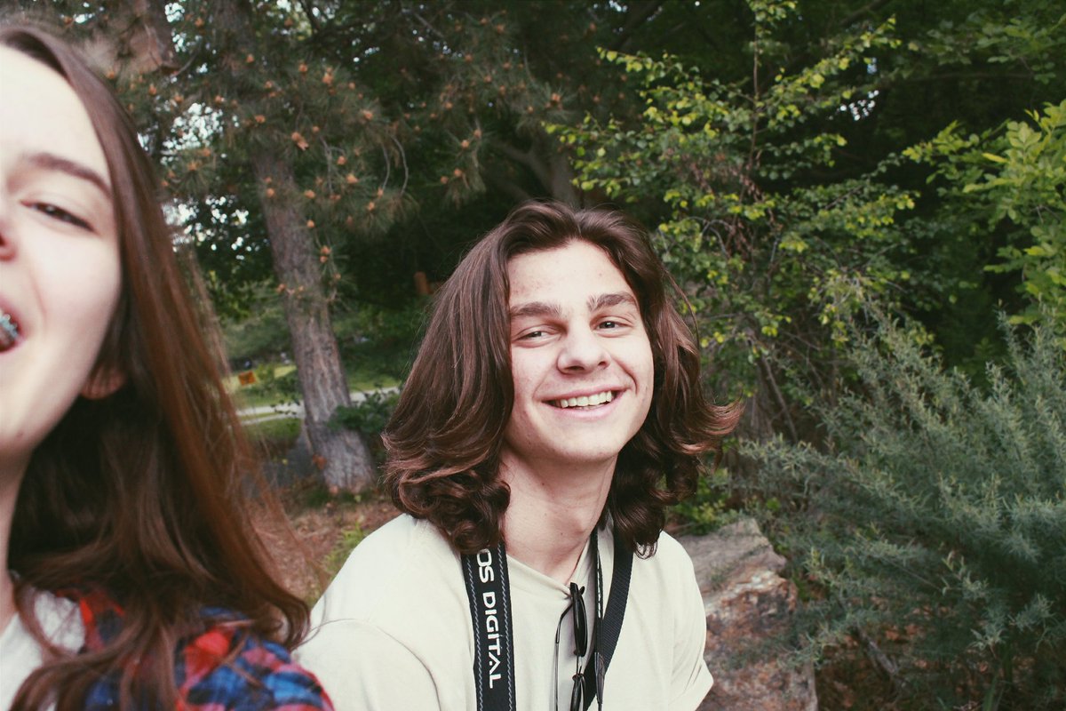 rorywilliams051's tweet photo. you're going to Belize tomorrow! I'm gonna miss you tons cuz. you are the sister I never had. ❤ #bert https://t.co/Xlex8Wrtee